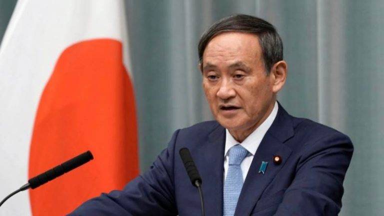 Ο νέος πρωθυπουργός της Ιαπωνίας Σούγκα υποσχέθηκε να συνεχίσει το έργο του Άμπε | newsbreak