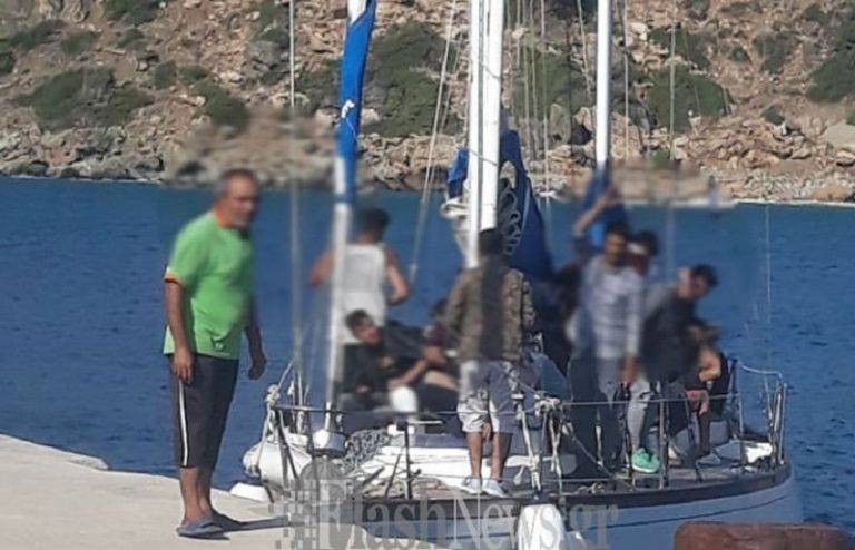 Ιστιοφόρο με δεκάδες μετανάστες κατέπλευσε στο λιμάνι της Γαύδου