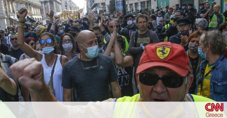 Γαλλία: Χιλιάδες διαδηλωτές στους δρόμους για τα εργασιακά