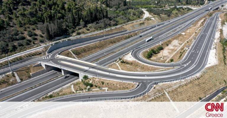 Κακοκαιρία «Ιανός»: Εκτροπή κυκλοφορίας στον αυτοκινητόδρομο Κεντρικής Ελλάδας