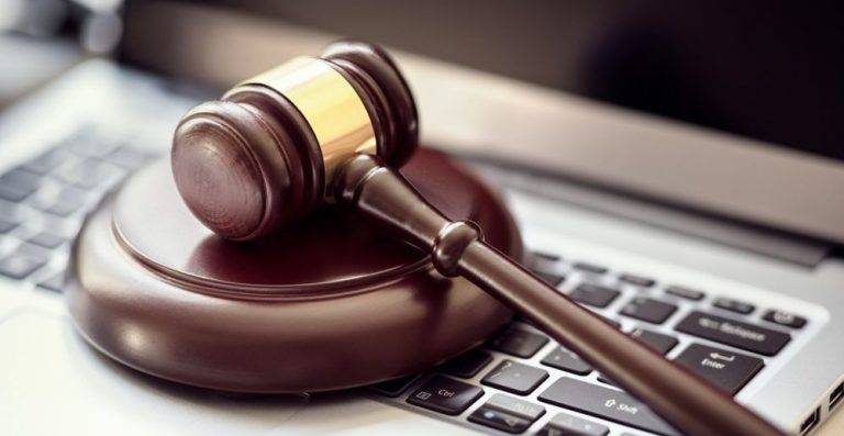 «Αγώνας δρόμου» για ηλεκτρονική δικαιοσύνη στην εποχή του κορωνοϊού | newsbreak