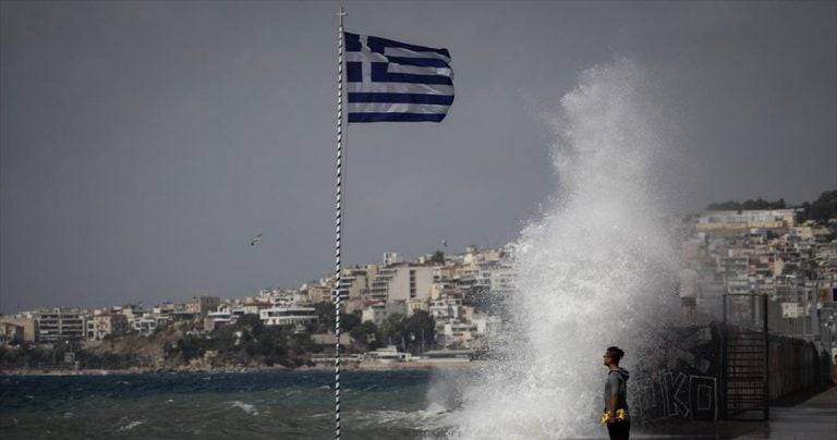Σταδιακή επιδείνωση του καιρού στην Ανατολική ηπειρωτική Ελλάδα λόγω του «Ιανού»