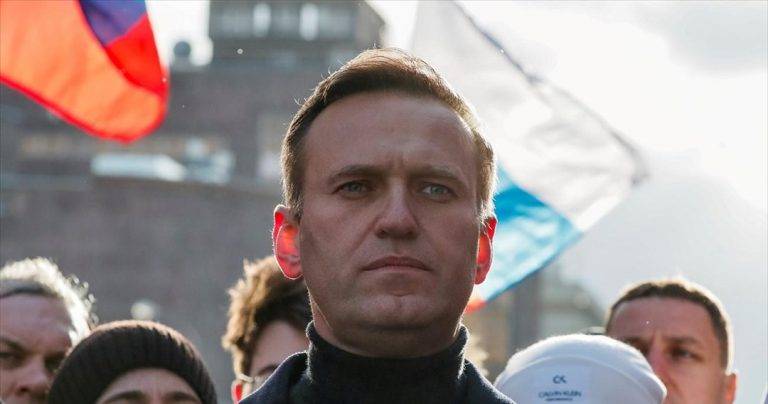 Το ρωσικό δικαστήριο καταργεί το κόμμα του Ναβάλνι