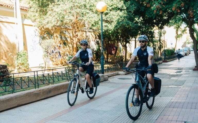 Με νέα, σύγχρονα ποδήλατα εξορμά στους δρόμους της πρωτεύουσας η Δημοτική Αστυνομία της Αθήνας! | newsbreak