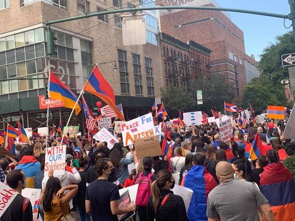 ΤΩΡΑ ΝΕΑ ΥΟΡΚΗ LIVΕ : Πορεία για την Αρμενία – OTA VOICE