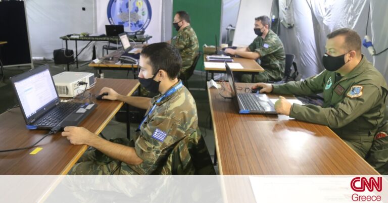 Κ. Πιερρακάκης: Στρατιωτική θητεία με πιστοποιητικό ψηφιακών δεξιοτήτων