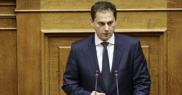 Βουλή- Θεοχάρης: Δίνονται σημαντικές παρατάσεις μέτρων στήριξης για τον κλάδο του τουρισμού