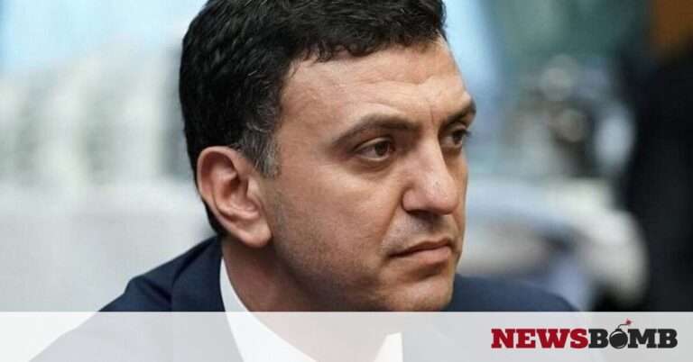 Βασίλης Κικίλιας: Eυχές του υπουργού για την πρωτοχρονιά