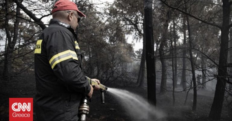 Φωτιά στην Τρίπολη: Βελτιωμένη η εικόνα – Προσήχθη ύποπτος για εμπρησμό