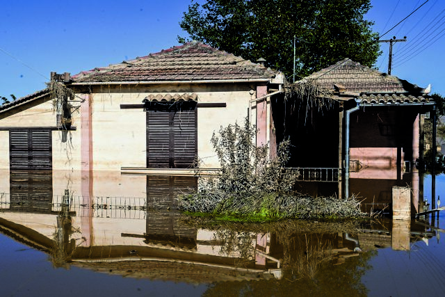 Οδηγός επιβίωσης στο πλημμυρισμένο σπίτι | in.gr