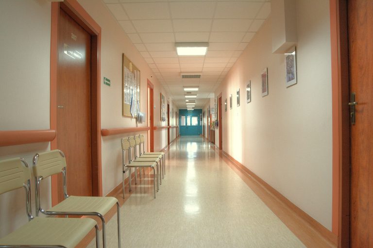 Ενιαία λίστα χειρουργείων στα νοσοκομεία – Προστασία προσωπικών δεδομένων | in.gr