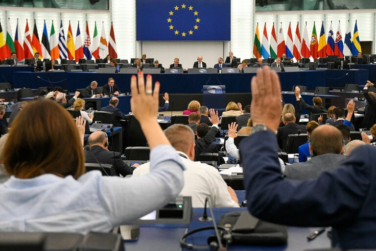 Ευρωκοινοβούλιο: Η εγκατάλειψη του Ναγκόρνο-Καραμπάχ συνιστά εθνοκάθαρση