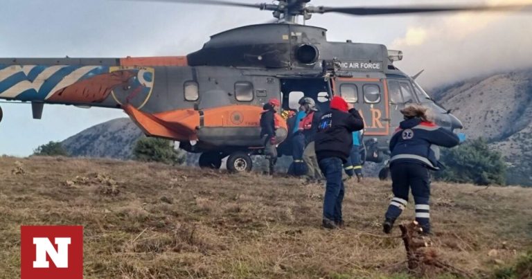 Λάρισα: Η στιγμή της διάσωσης του κυνηγού από τον Κίσσαβο με Super Puma