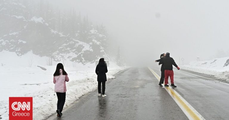 Κακοκαιρία Avgi: Πώς θα κινηθεί ο χιονιάς – Προβλήματα σε δρόμους, λιμάνια και τα κλειστά σχολεία