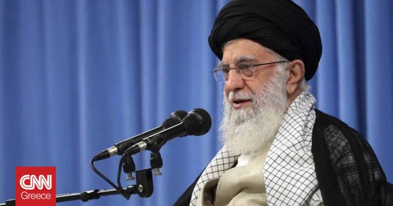 Ιράν: Ο αγιατολάχ Χαμενεΐ υπόσχεται «σκληρή απάντηση» για τους 103 νεκρούς