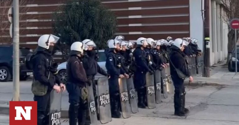 Κοσμήτορας Νομικής: Φοιτητές κάλεσαν την Αστυνομία για να σταματήσει η κατάληψη
