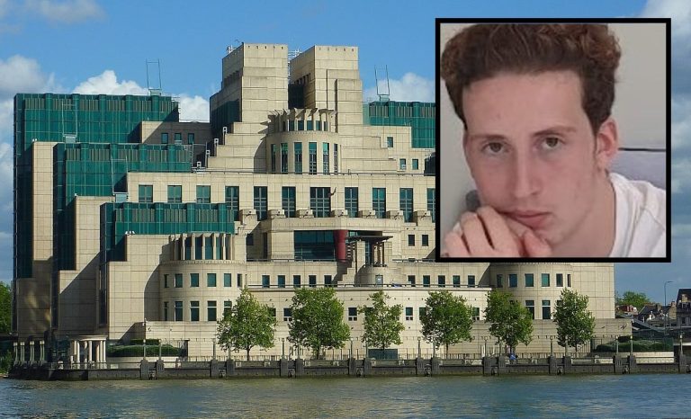 Μυστήριο με τον θάνατο 19χρονου που είχε εμμονή με Ρώσους ολιγάρχες – Έπεσε από τον 5ο όροφο πολυκατοικίας απέναντι από την MI6