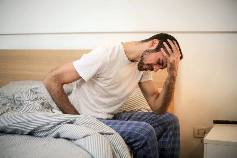 Κορονοϊός: Η ήπια λοίμωξη καθιστά πιο πιθανή την αϋπνία, ιδίως σε άτομα με άγχος ή κατάθλιψη | in.gr