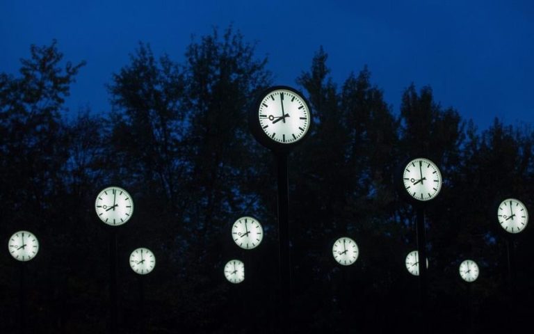 Θερινή ώρα: Μια ώρα μπροστά τα ρολόγια τα ξημερώματα της Κυριακής