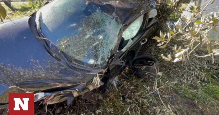 Αμφιλοχία: Σοκαριστικό τροχαίο – Αυτοκίνητο εκτράπηκε της πορείας του και παρέσυρε ότι βρήκε (vid)