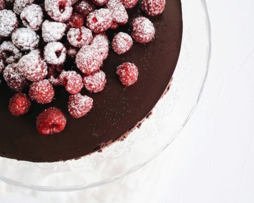 Συνταγή για vegan κέικ σοκολάτας χωρίς αλεύρι