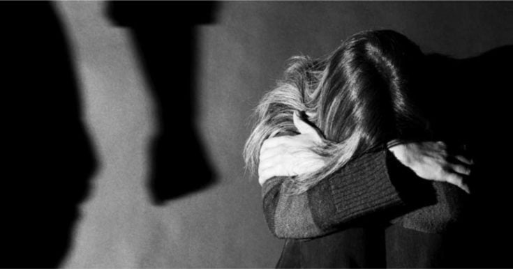 Ενδοοικογενειακή βία: Έξαρση των περιστατικών το Πάσχα – Συγκλονίζουν οι μαρτυρίες θυμάτων